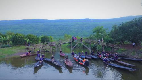 Attraction Image
