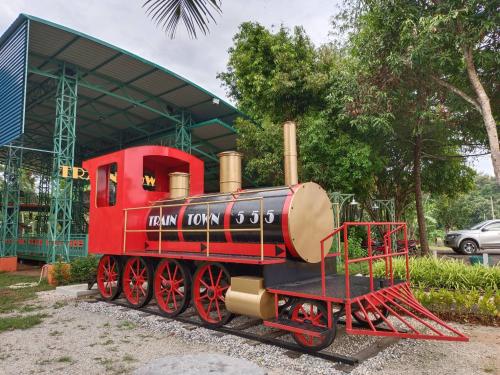 Attraction Image